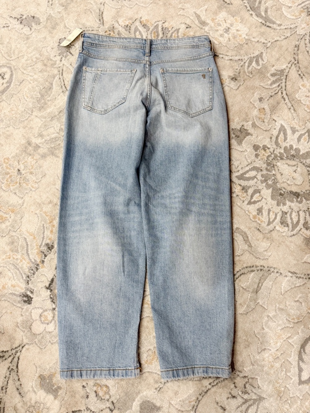 Anthropologie The Jules Mid-Rise Relaxed Straight-Leg Jeans by Pilcro
